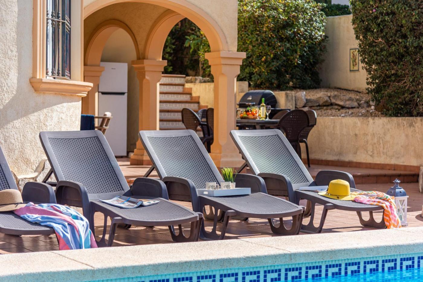 Villa Comodo - Plusholidays Calpe Eksteriør billede