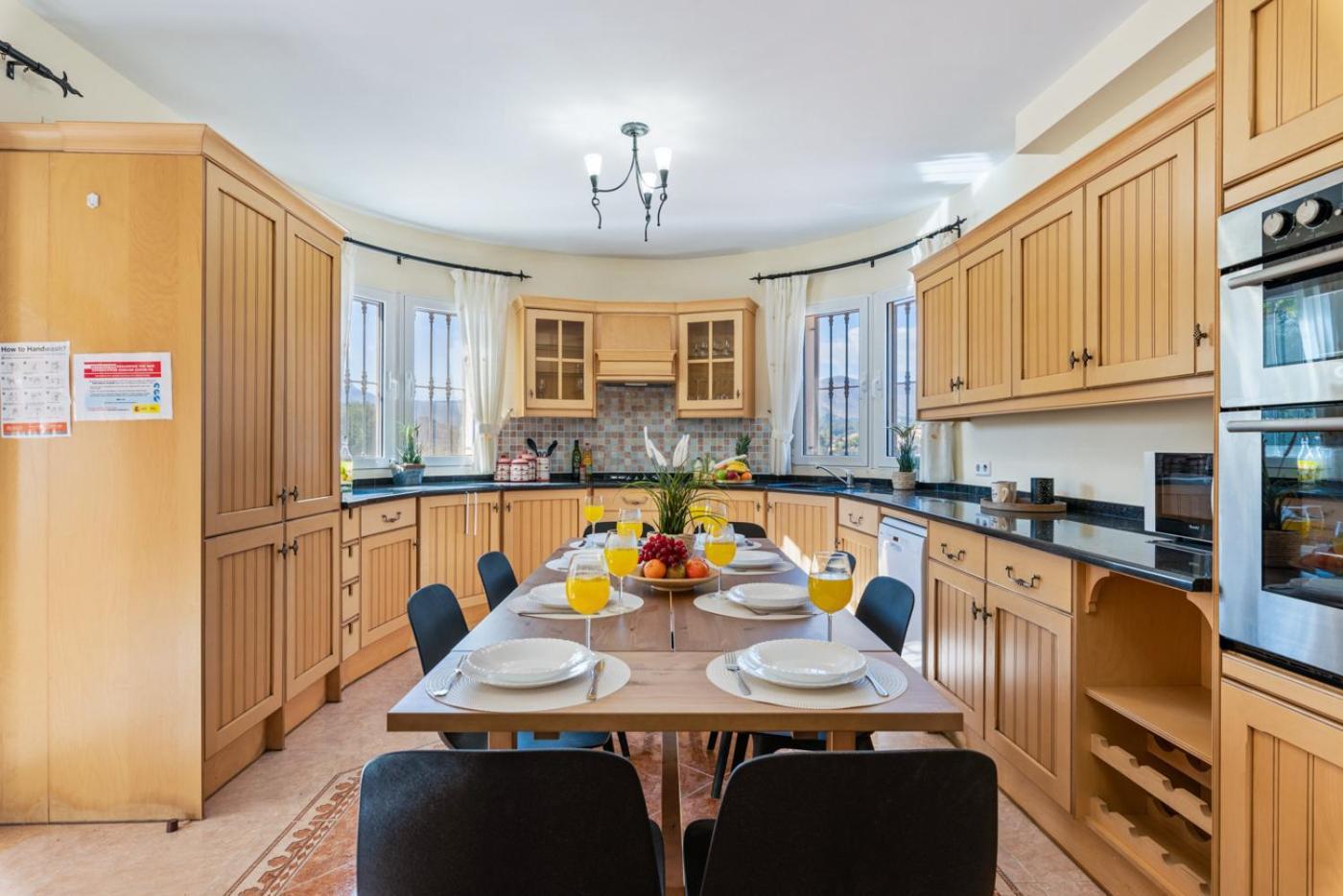 Villa Comodo - Plusholidays Calpe Eksteriør billede